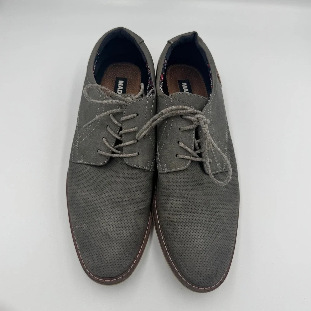 Steve Madden Grey Perforated Oxford Dress Shoes Size 10 NO BOX
